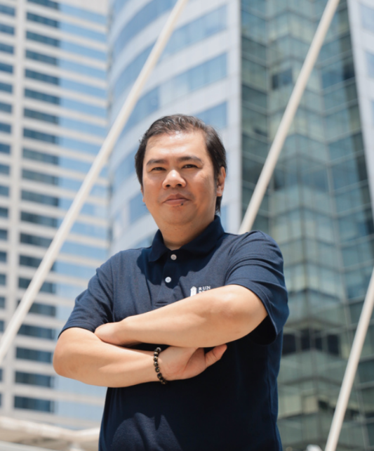 THANAKIT YOSFUNGKUN 